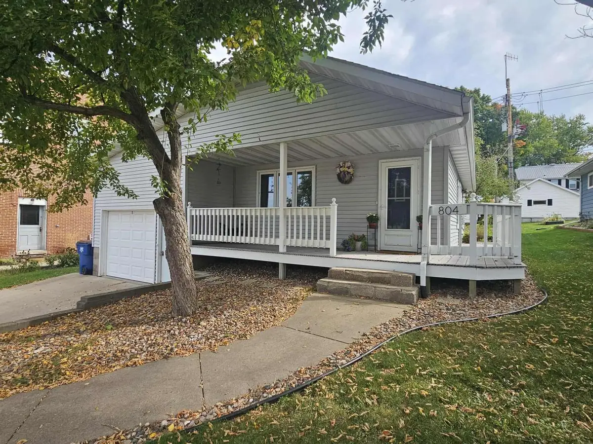 804 MAIN STREET, Marathon, WI 54448 - Image #1