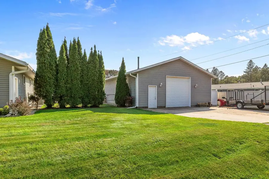 1011 MELODY LANE, Plover, WI 54467 - Image #3