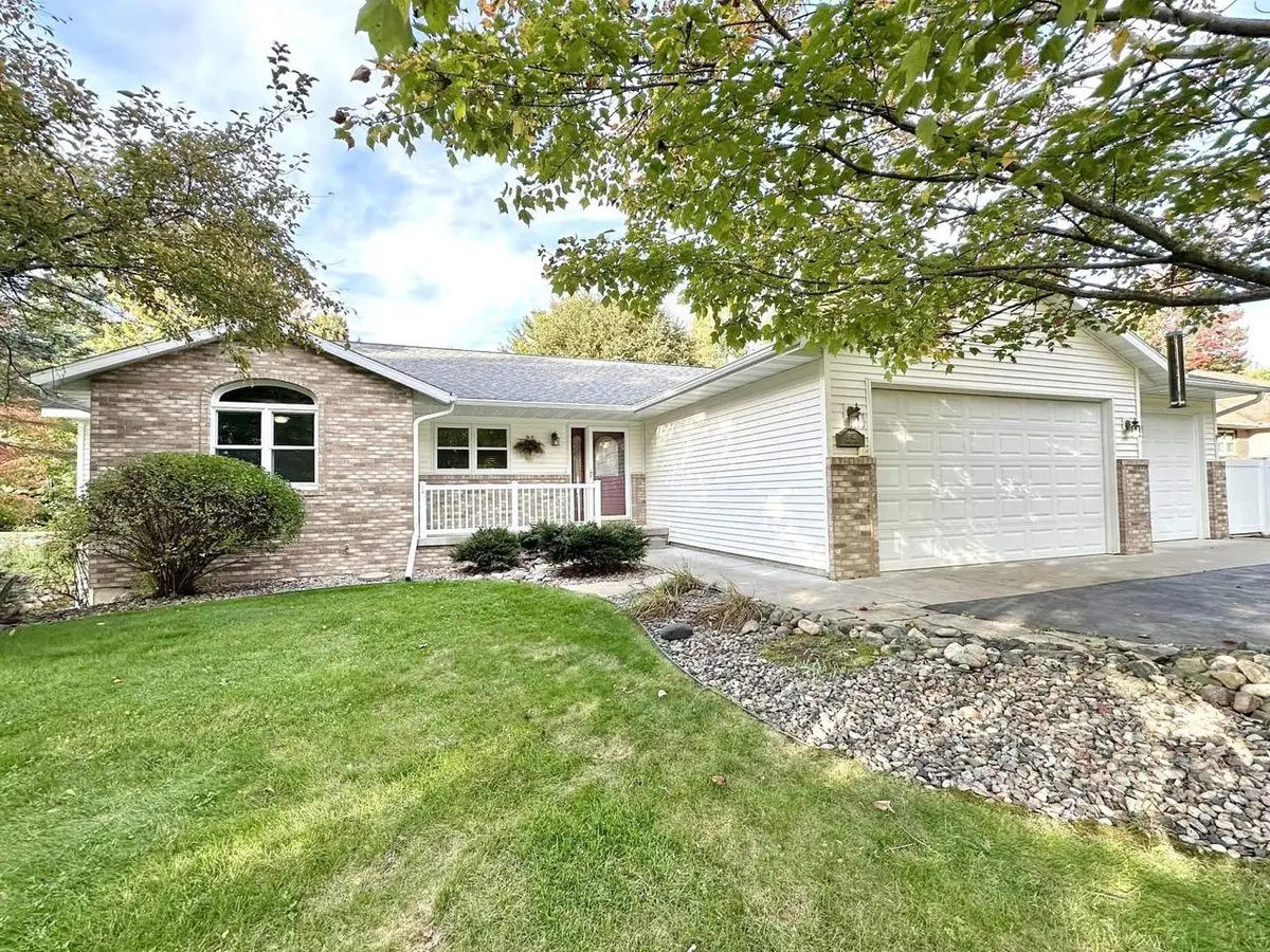 5702 MARY LANE, Weston, WI 54476 - Image #1