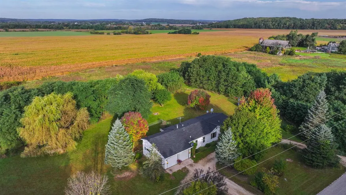 N6400 MORK ROAD, Scandinavia, WI 54977 - Image #1