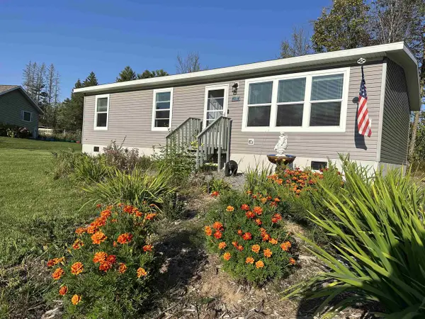 4918 MEADOW LANE, Vesper, WI 54489