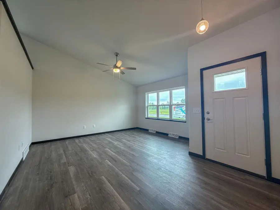 635 STILL WATERS LANE, Plover, WI 54467 - Image #3