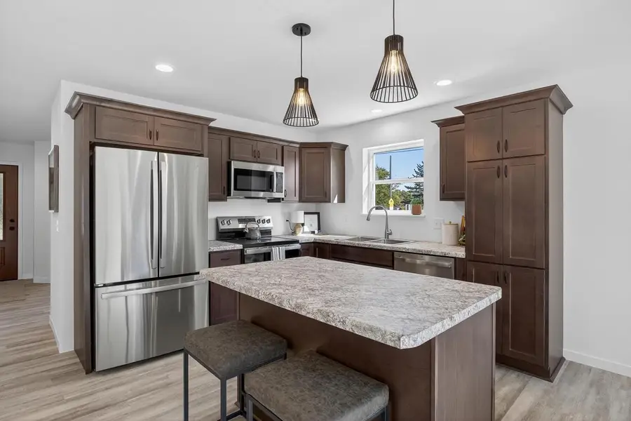 1530 HUNTINGTON AVENUE, Wisconsin Rapids, WI 54494 - Image #2