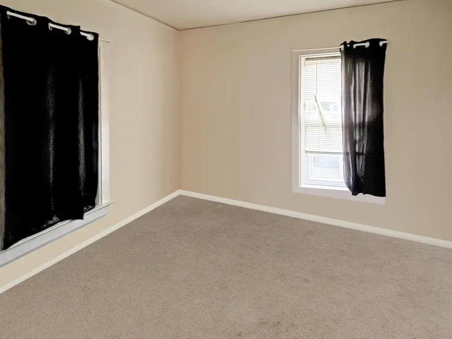 823 S 3RD AVENUE, Wausau, WI 54401 - Image #3