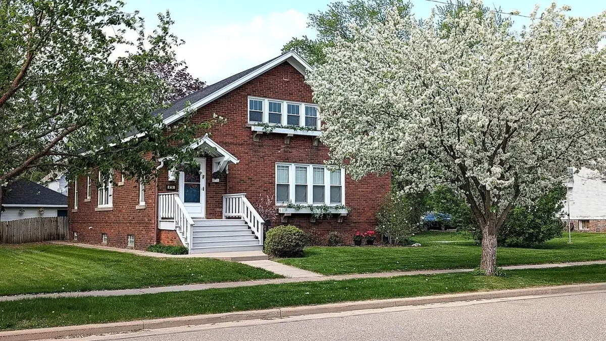 414 6TH AVENUE, Antigo, WI 54409 - Image #1