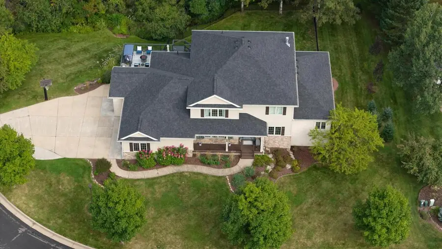 2101 EAGLE VALLEY LANE, Wausau, WI 54403 - Image #2