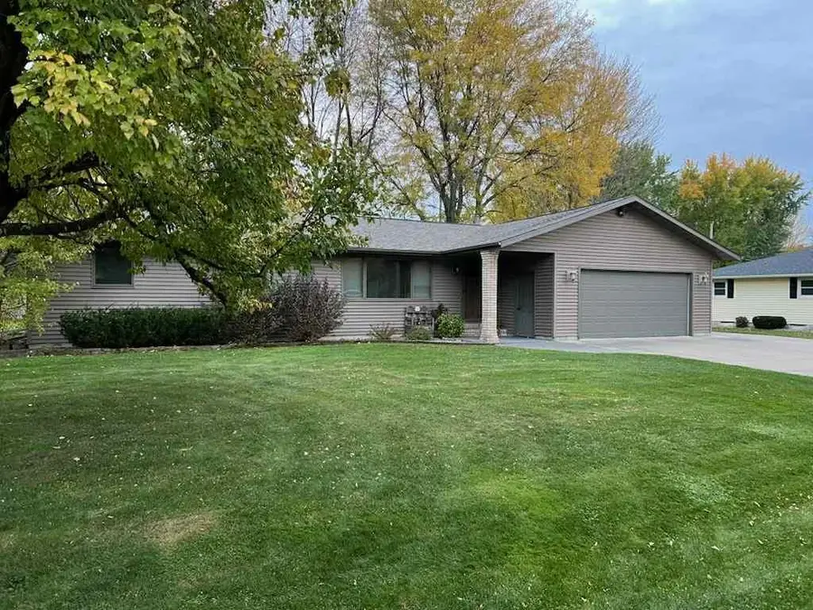 1316 E 18TH STREET, Marshfield, WI 54449 - Image #2