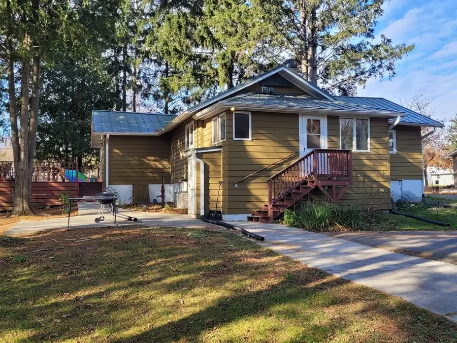 600 PINE STREET, Athens, WI 54411 - Image #3