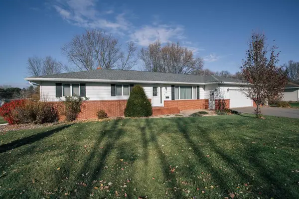 300 E MILLER STREET, Greenwood, WI 54437