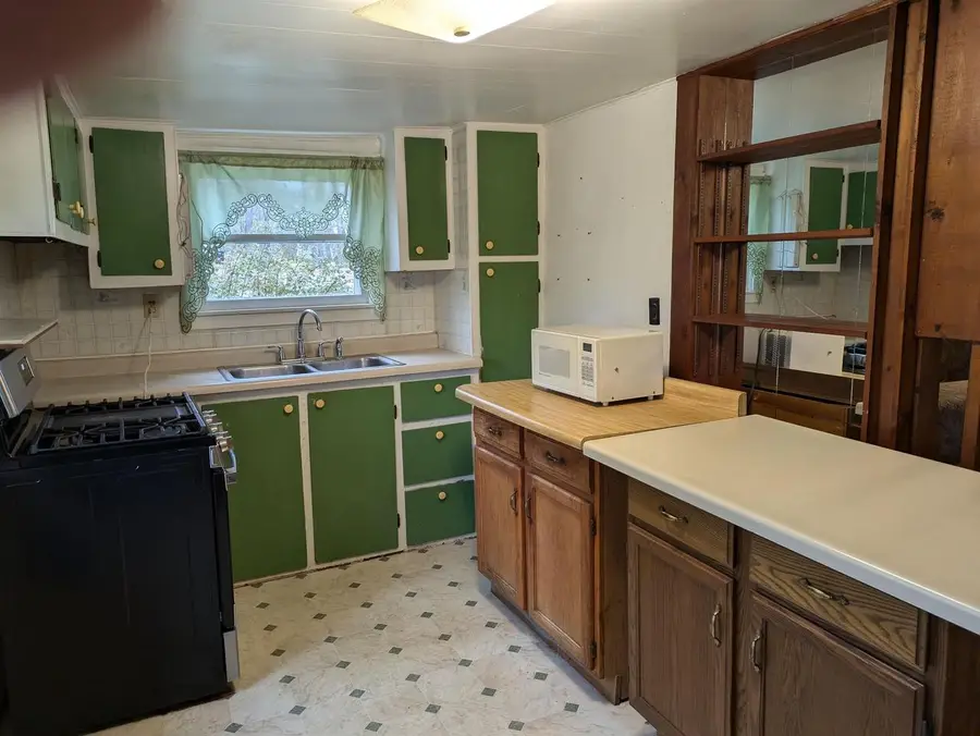 10880 COUNTY ROAD H, Marshfield, WI 54449 - Image #2