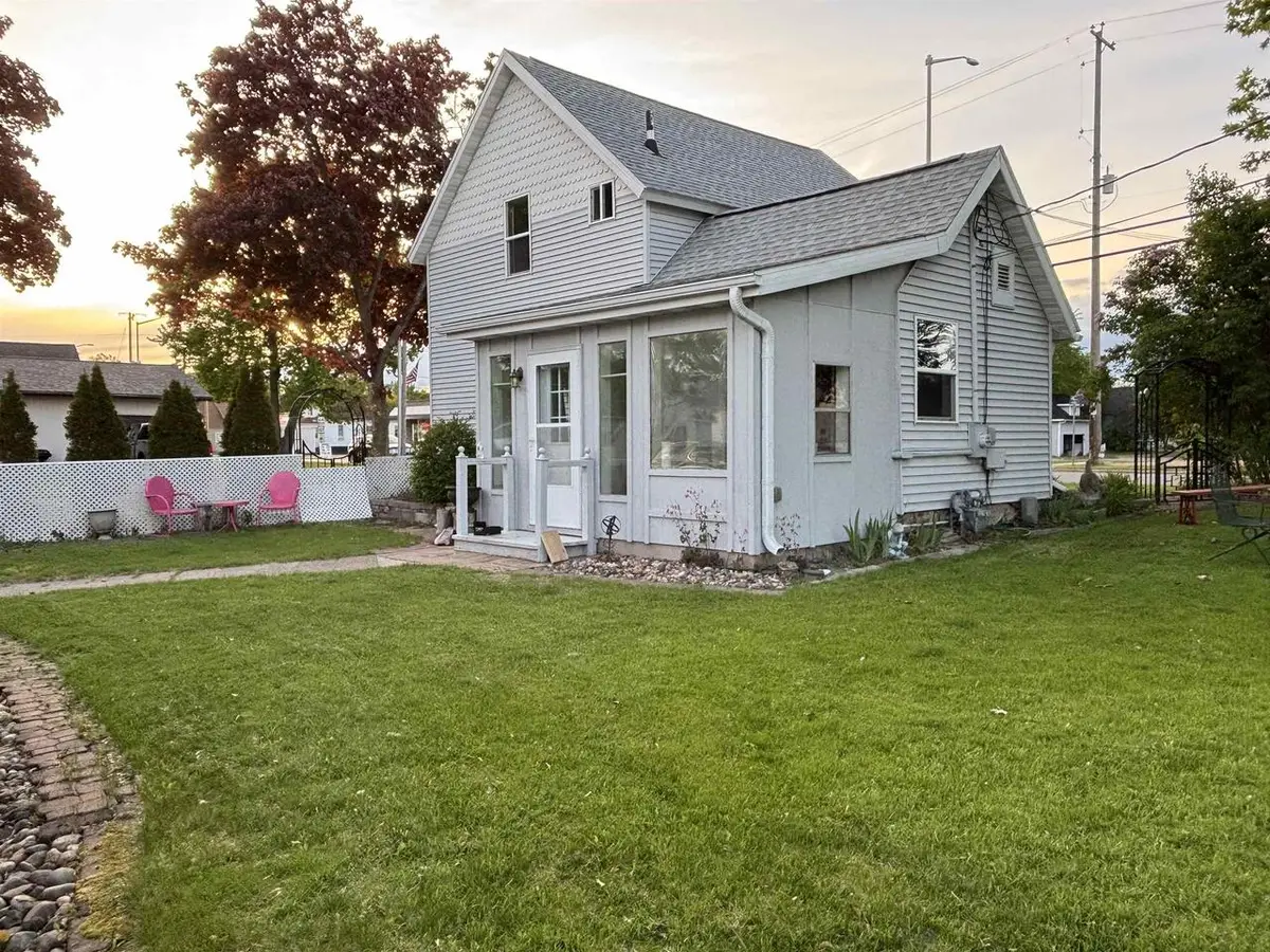 1411 W MAIN STREET, Merrill, WI 54452 - #1