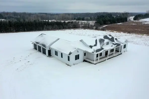 124236 KOHL ROAD, Athens, WI 54411