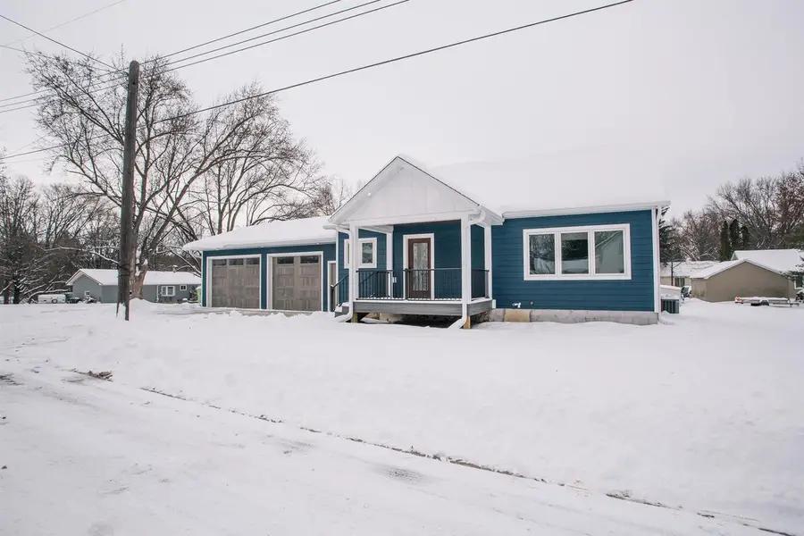 1911 JOHNSON STREET, Neillsville, WI 54456 - Image #2