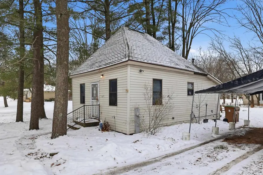 324 W CORNELL AVENUE, Stevens Point, WI 54481 - Image #2