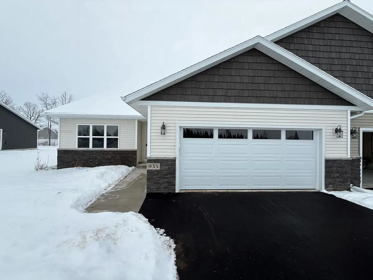 935 MORNING STAR LANE, Plover, WI 54467 - Image #1
