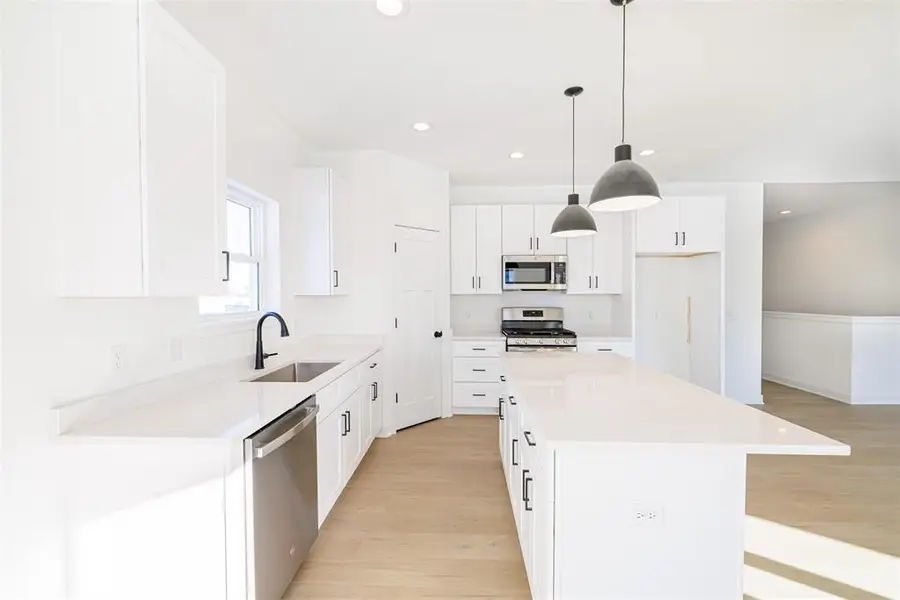 118121 BETTY DRIVE, Stratford, WI 54484 - Image #3