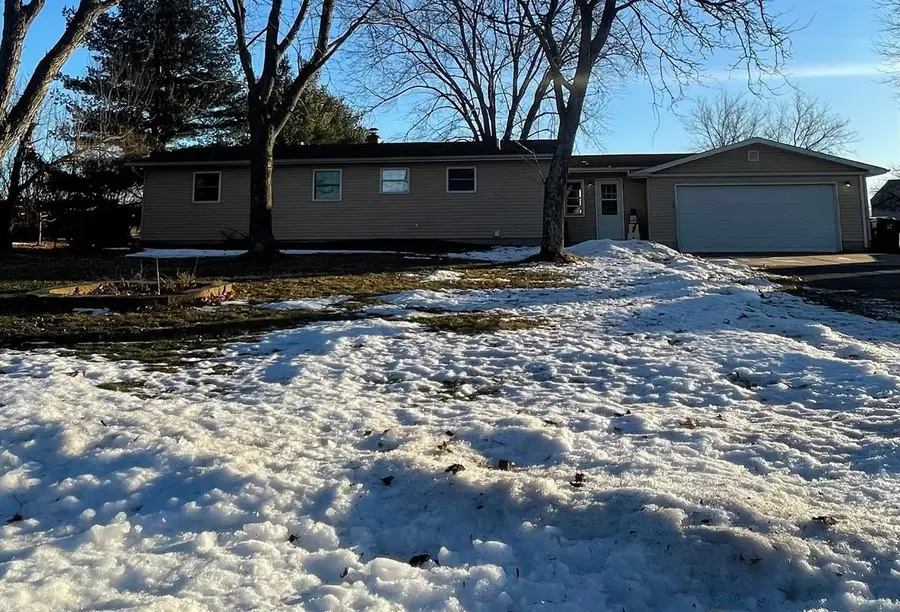 8113 JACKSON STREET, Pittsville, WI 54466 - Image #2