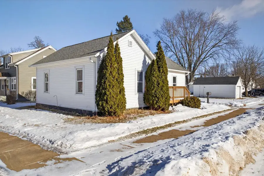 911 AVON STREET, Wisconsin Rapids, WI 54494 - Image #2