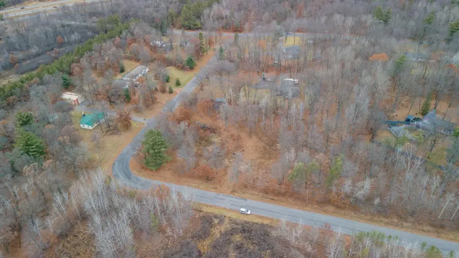 1376 HORSESHOE DRIVE, Kronenwetter, WI 54455 - Image #3