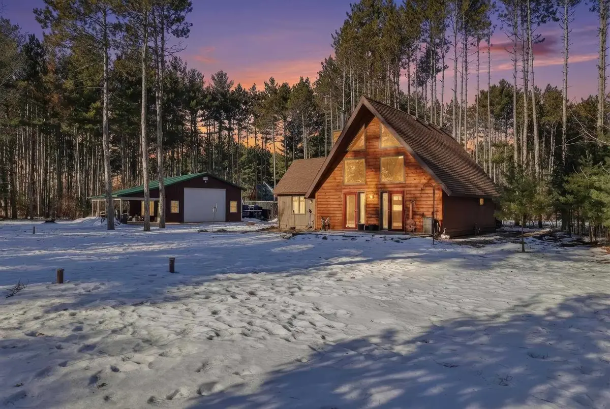 W12162 COUNTY ROAD GG, Hancock, WI 54943 - Image #1