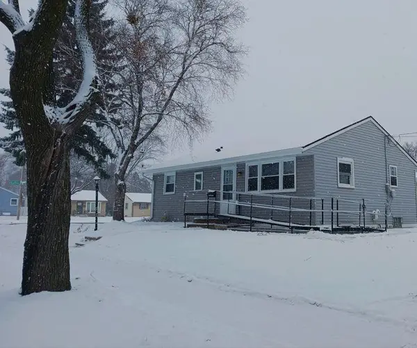 7040 W TALLMADGE PLACE, Milwaukee, WI 53218