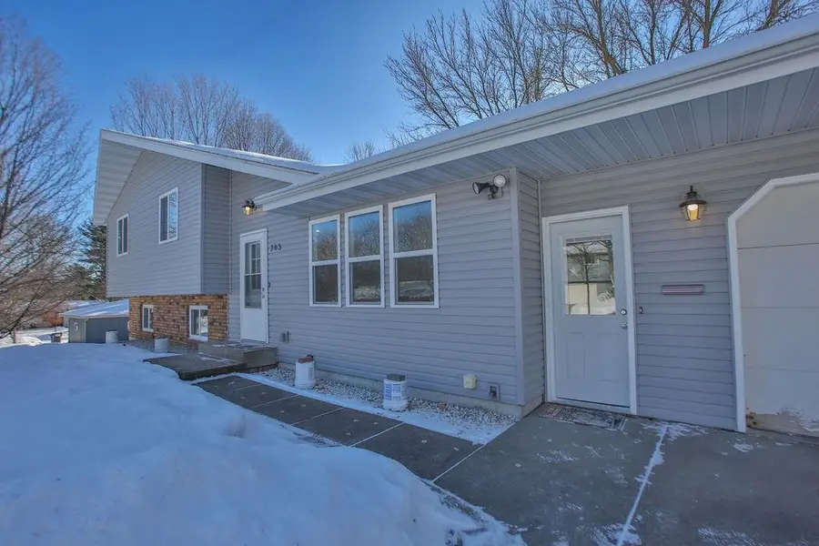 703 LAWRENCE AVENUE, Rothschild, WI 54474 - Image #2