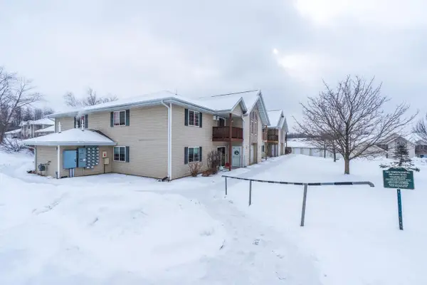 7320 WHITESPIRE ROAD #Unit 15, Rothschild, WI 54476