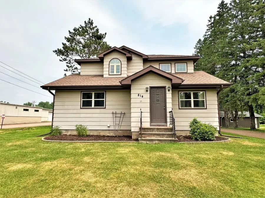 814 4TH AVENUE NORTH, Park Falls, WI 54552 - #2