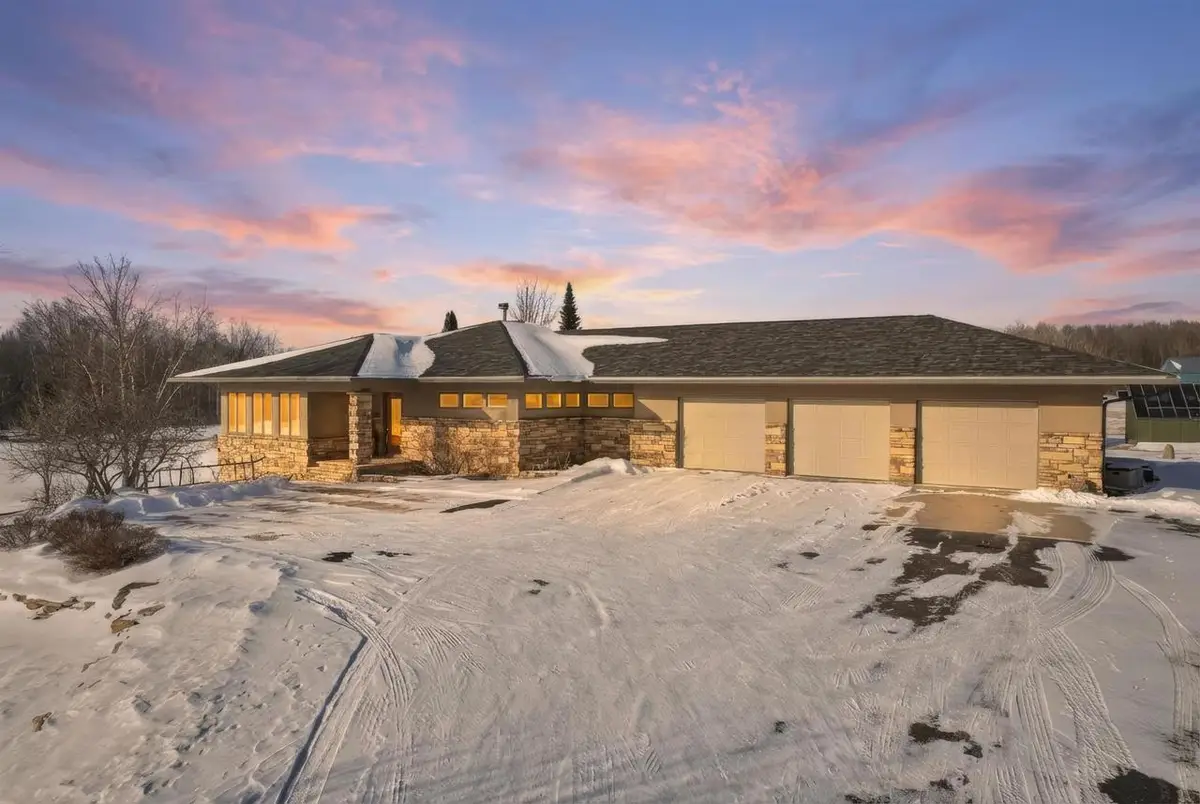 2562 COUNTY ROAD H, Junction City, WI 54443 - Image #1