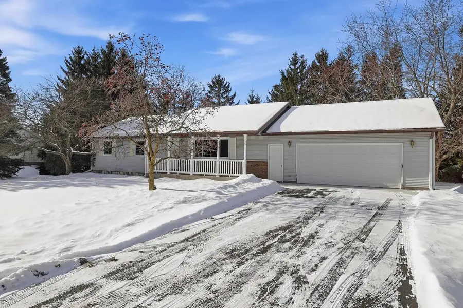 1051 CUSTER SQUARE, Stevens Point, WI 54482 - Image #2