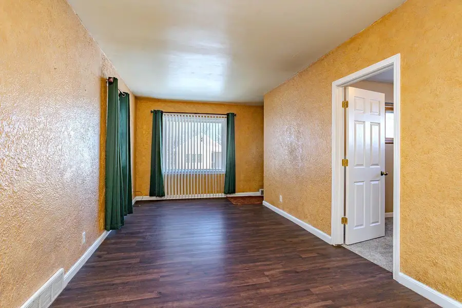 1123 S 14TH AVENUE, Wausau, WI 54401 - #3