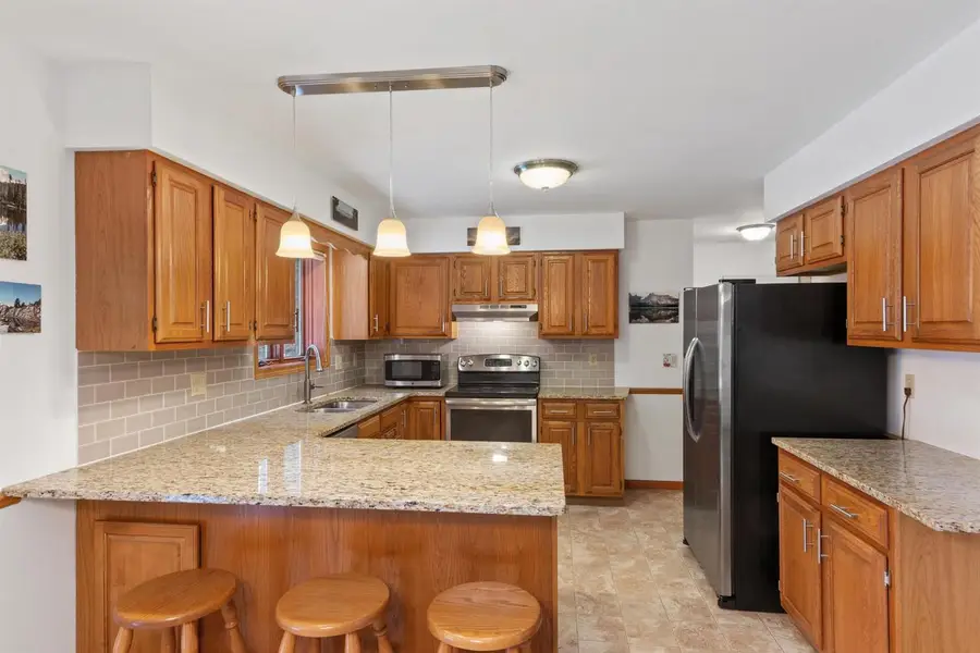 921 TANGLEWOOD DRIVE, Plover, WI 54467 - Image #2