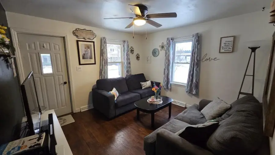 821 S 9TH AVENUE, Wausau, WI 54401 - #3