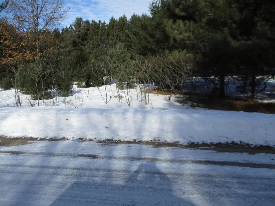 1922 BABBLING BROOK ROAD, Stevens Point, WI 54481 - Image #2