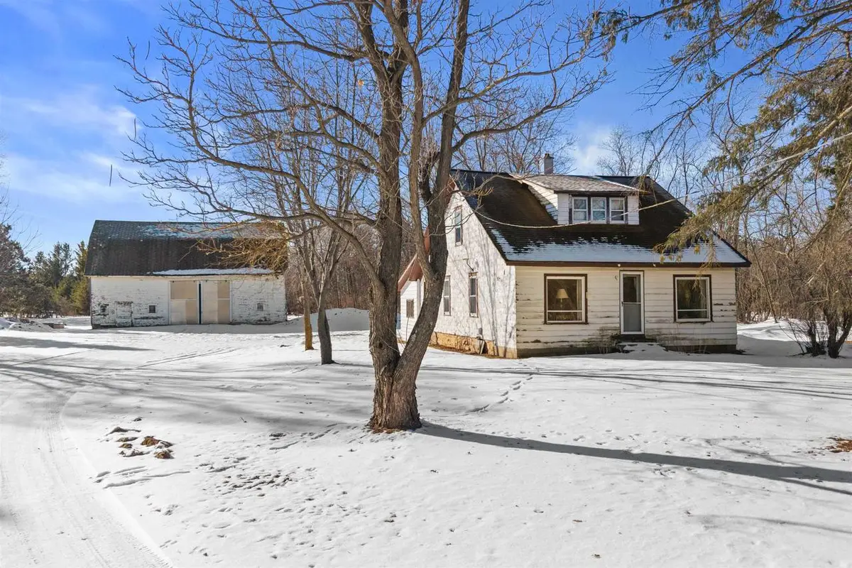 12320 PRAIRIE DRIVE, Plover, WI 54467 - #1