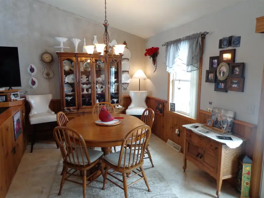 2110 E BREEZEWOOD COURT, Plover, WI 54467 - #3