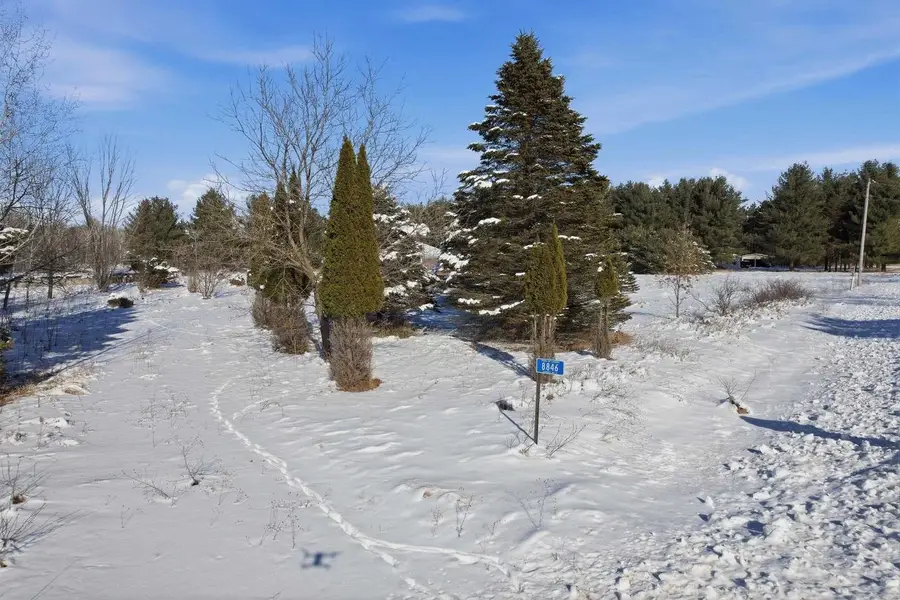 8846 COUNTY ROAD N, Almond, WI 54909 - #2