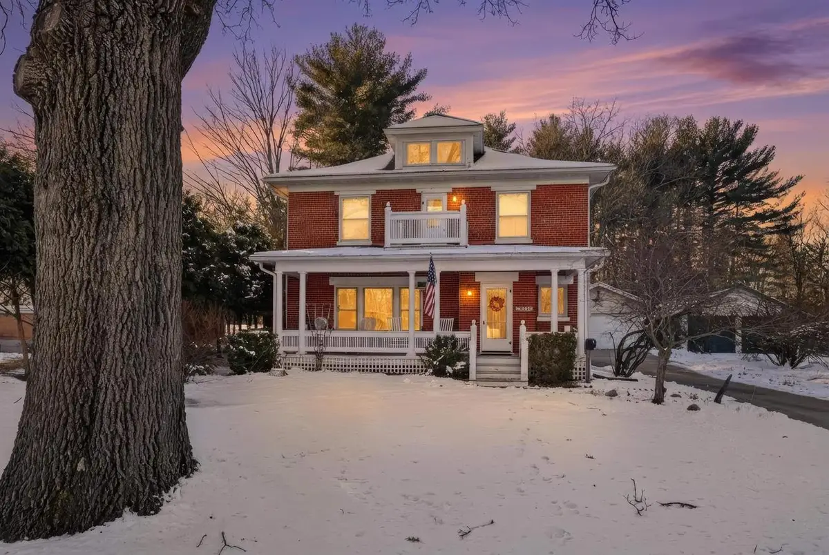 404 HIGH STREET, Waupaca, WI 54981 - #1