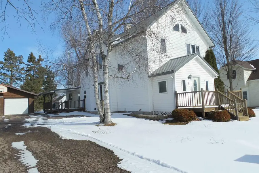 112 W SPRUCE STREET, Abbotsford, WI 54405 - #2