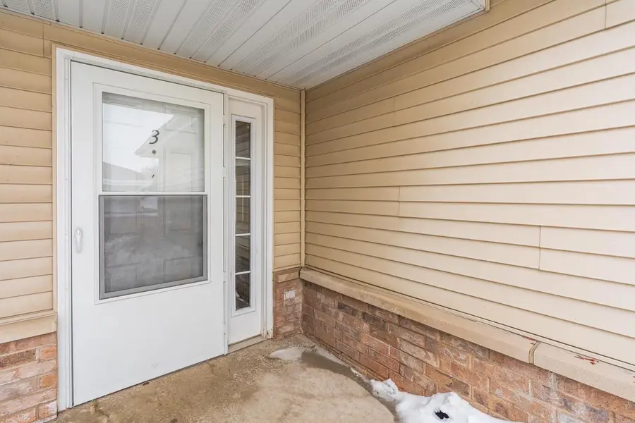 7255 WHITESPIRE ROAD #Unit 3, Schofield, WI 54476 - #3