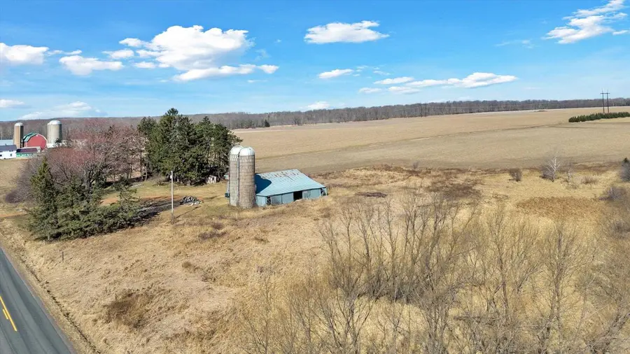 8188 COUNTY ROAD EE, Marshfield, WI 54449 - #2