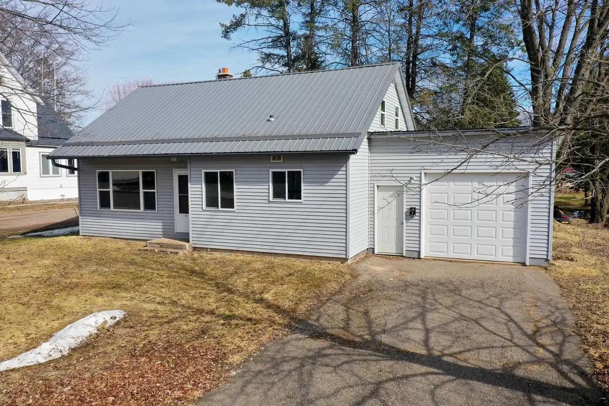 326 N CENTRAL AVENUE, Medford, WI 54451 - #1