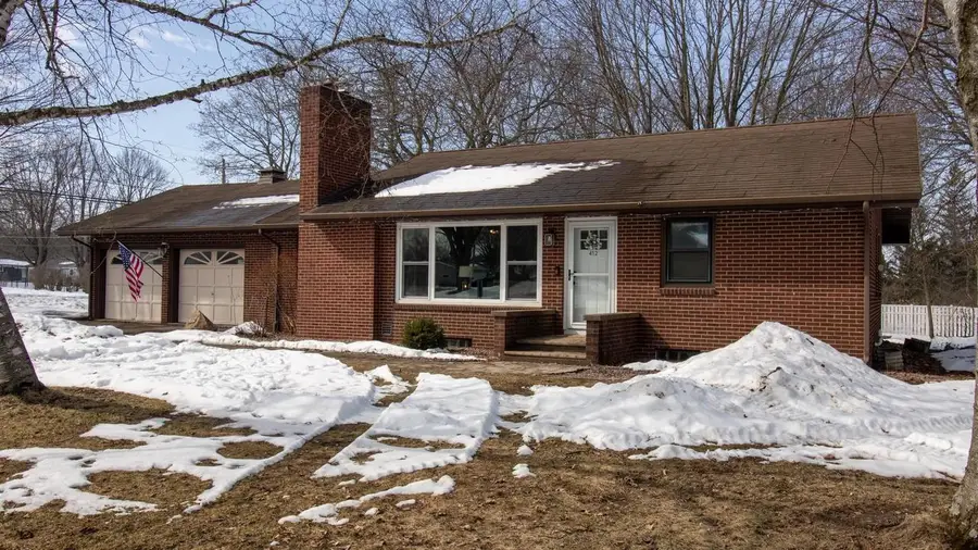 412 S CYPRESS AVENUE, Marshfield, WI 54449 - #2