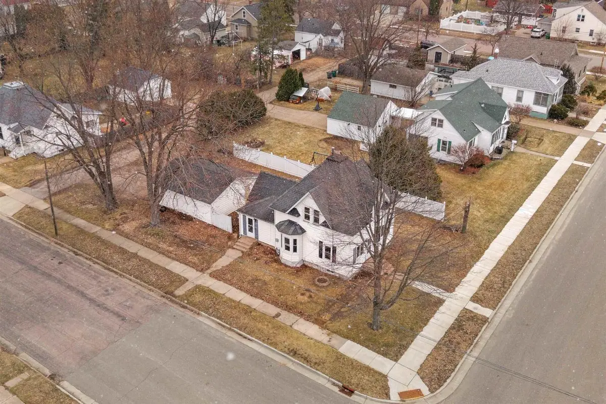 1311 OAK STREET, Wisconsin Rapids, WI 54494 - #1