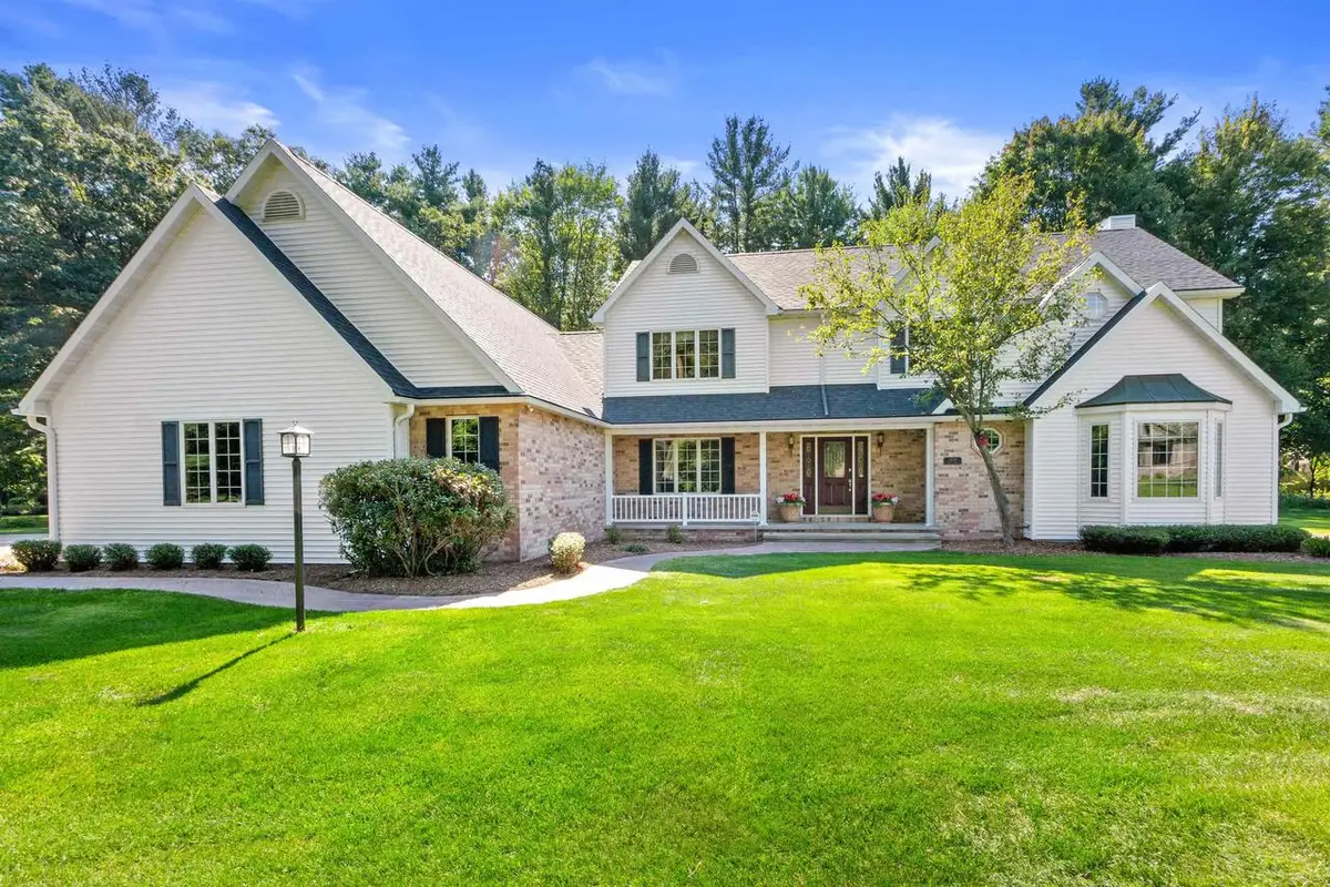 2211 BRIDLE PATH, Wisconsin Rapids, WI 54494 - #1