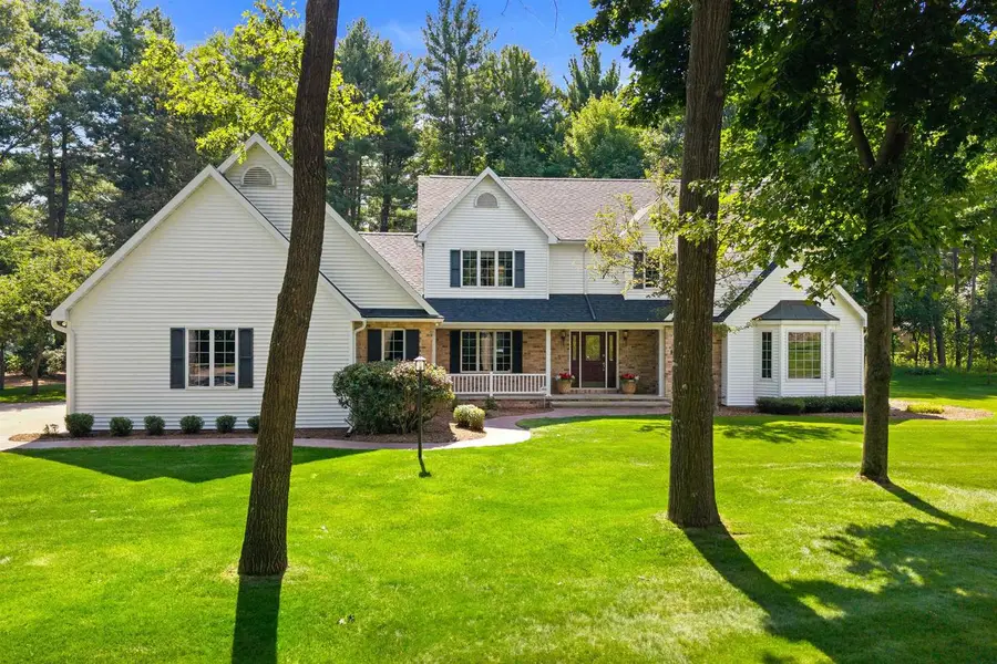 2211 BRIDLE PATH, Wisconsin Rapids, WI 54494 - #2