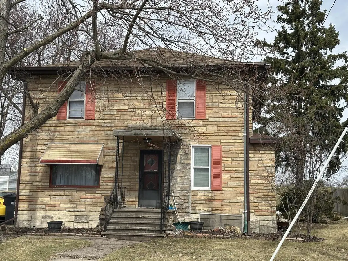 709 E 2ND STREET, Marshfield, WI 54449 - #1