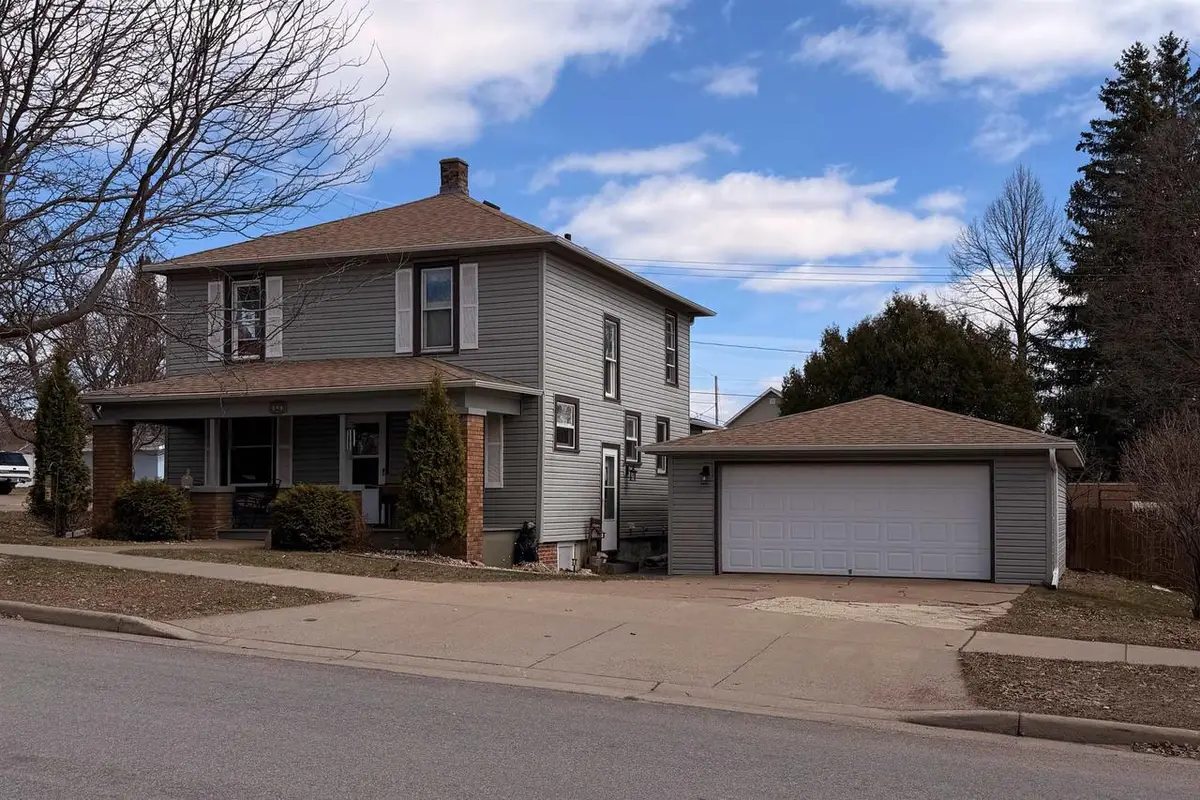 827 N 2ND AVENUE, Wausau, WI 54401 - #1