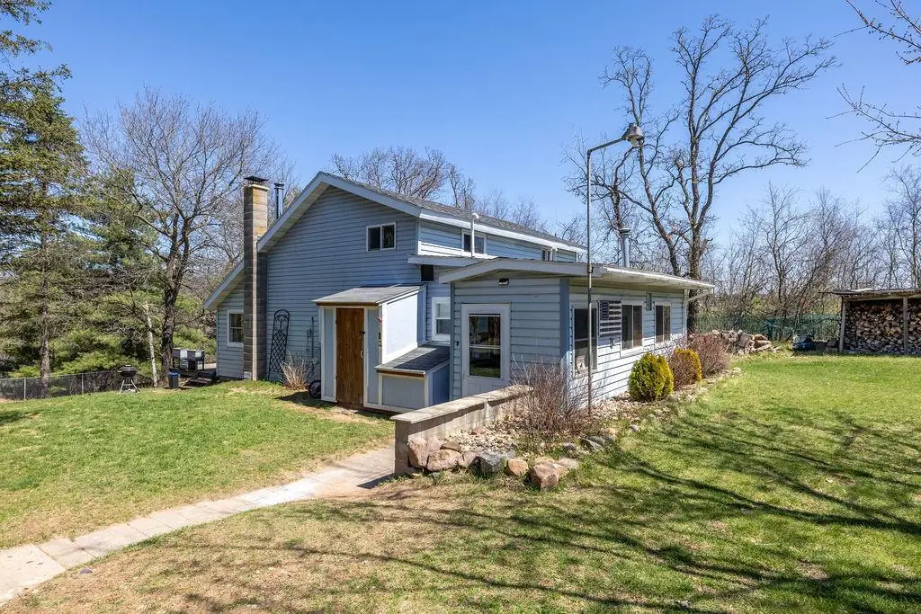 9090 COUNTY ROAD N, Almond, WI 54909 - #1