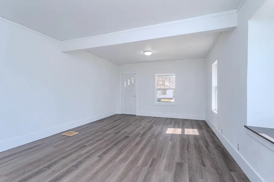 814 N 2ND AVENUE, Wausau, WI 54401 - #3